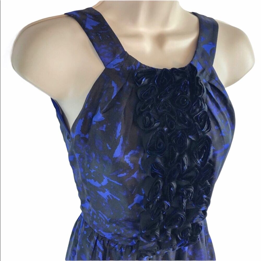 J. Crew 100% Silk Blue & Black A-line Dress Embellished Roses Size XS/0 - Picture 2 of 6
